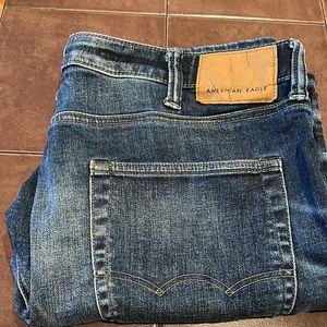 BNWOT American Eagle Men’s Next Level Airflex Slim Straight Jeans 38 x 32